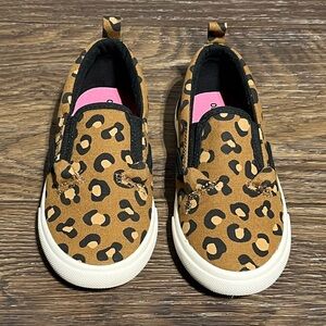 Preloved-OLD NAVY Toddler Girl Cheetah Print Shoes.